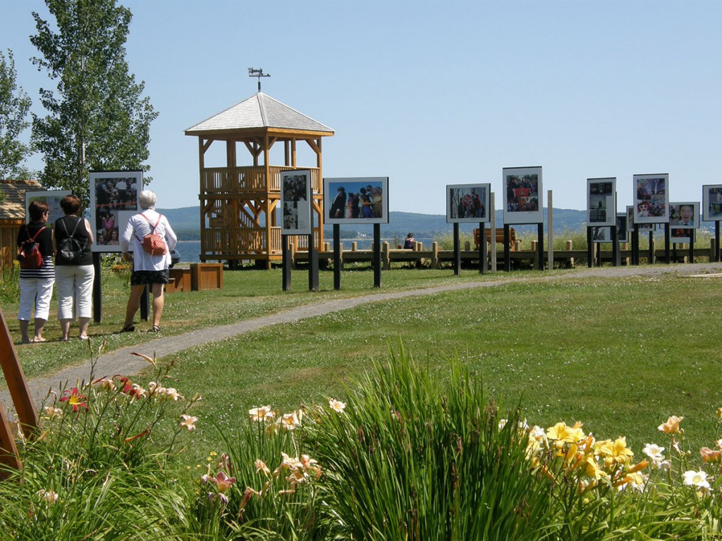 Expositions au Parc du Vieux Quai - Crédits : Municipalité de Maria, Alain Boudreau